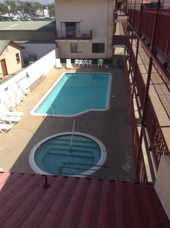 Budget Inn Anaheim/Santa Ana Exterior foto