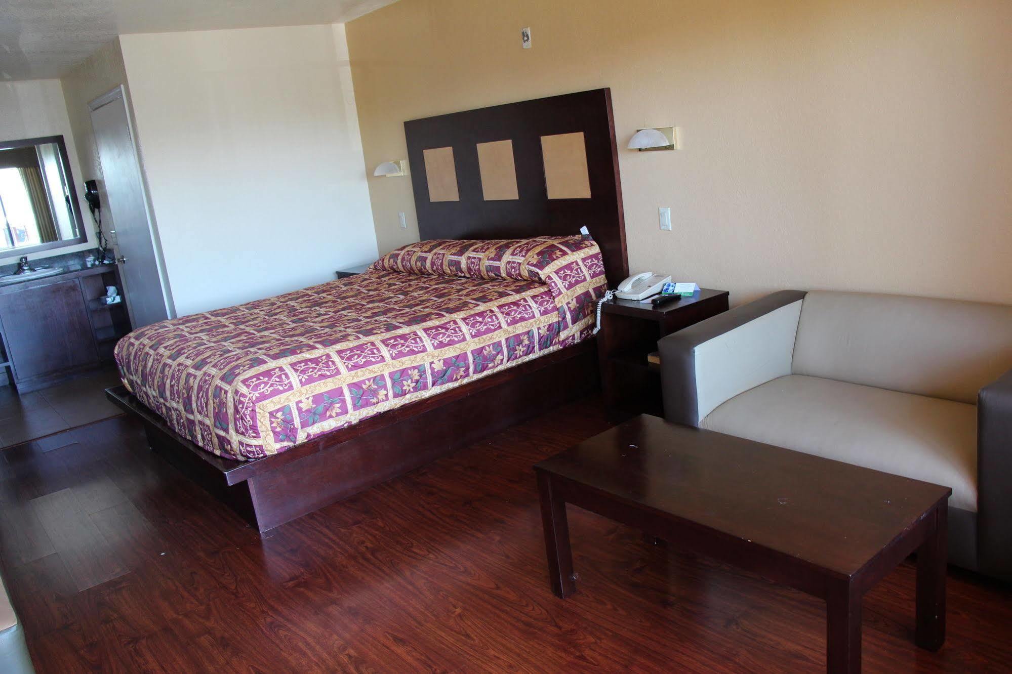 Budget Inn Anaheim/Santa Ana Exterior foto